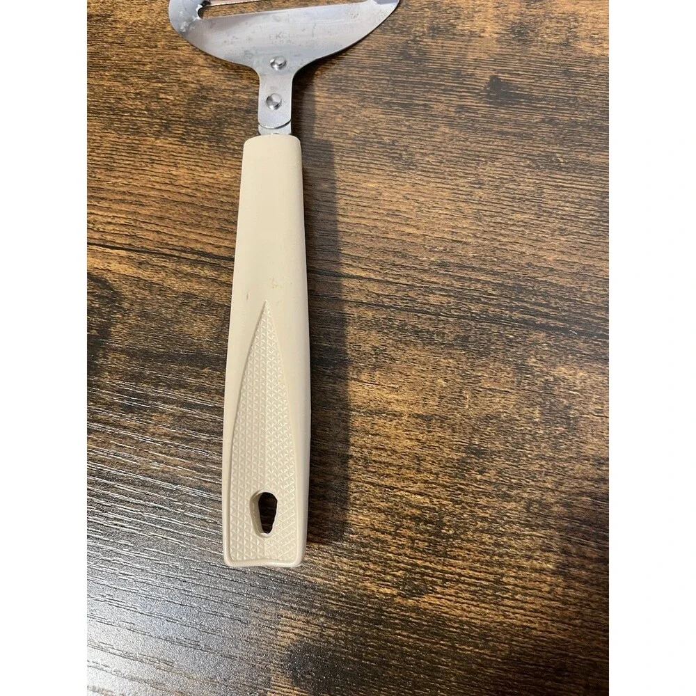 Vintage EKCO Cheese Plane Butter Slicer Veggie Cutter‎ Beige Plastic Handle USA